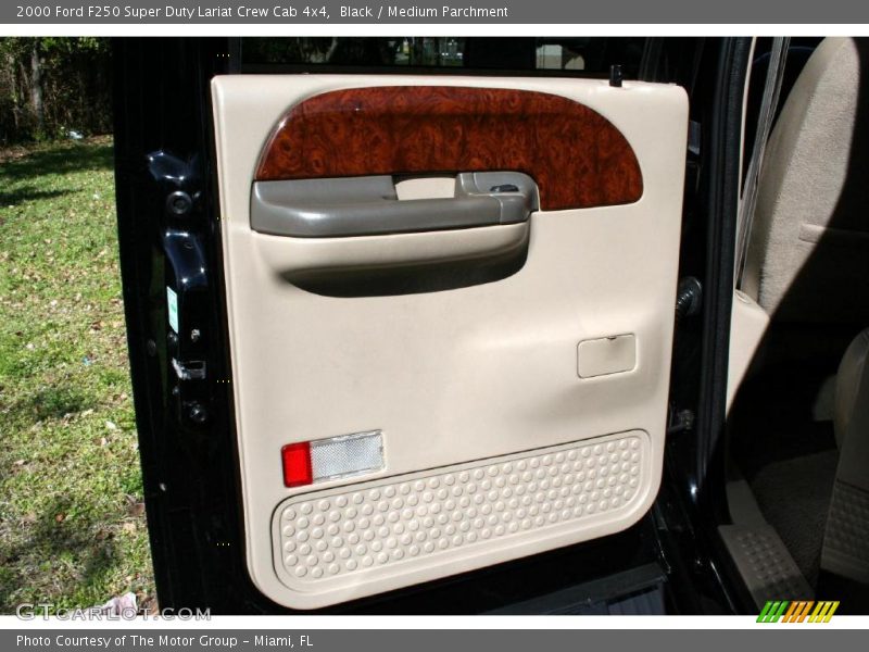 Black / Medium Parchment 2000 Ford F250 Super Duty Lariat Crew Cab 4x4