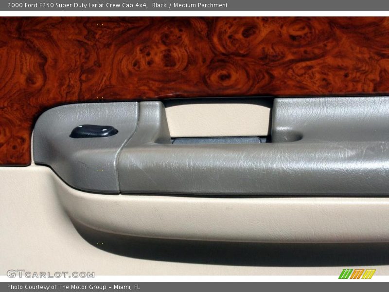 Black / Medium Parchment 2000 Ford F250 Super Duty Lariat Crew Cab 4x4