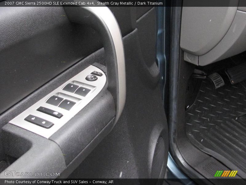 Stealth Gray Metallic / Dark Titanium 2007 GMC Sierra 2500HD SLE Extended Cab 4x4