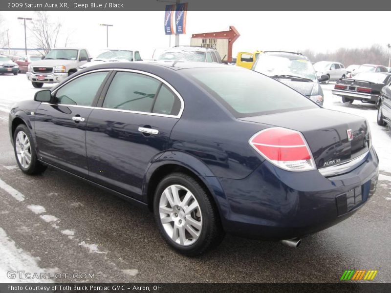 Deep Blue / Black 2009 Saturn Aura XR