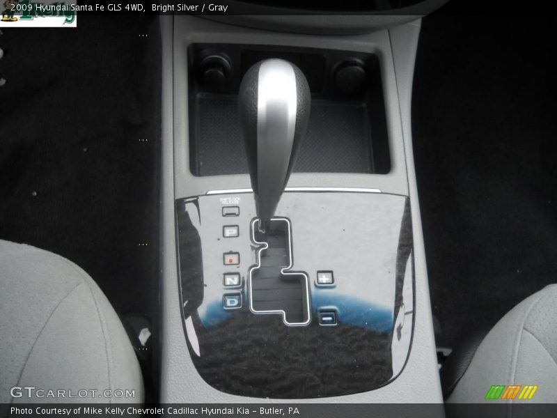 Bright Silver / Gray 2009 Hyundai Santa Fe GLS 4WD