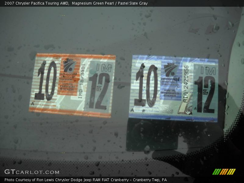 Magnesium Green Pearl / Pastel Slate Gray 2007 Chrysler Pacifica Touring AWD