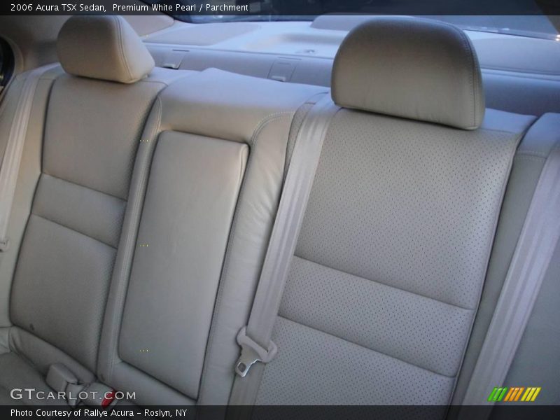 Premium White Pearl / Parchment 2006 Acura TSX Sedan