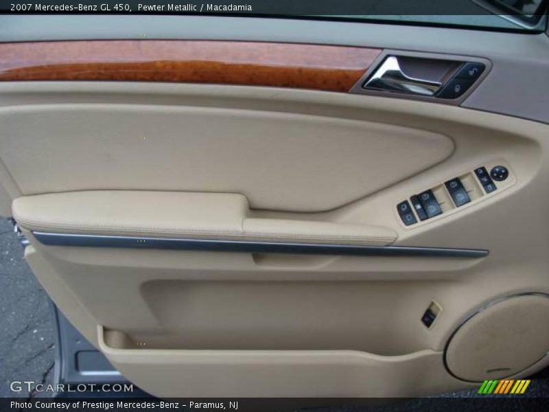 Pewter Metallic / Macadamia 2007 Mercedes-Benz GL 450