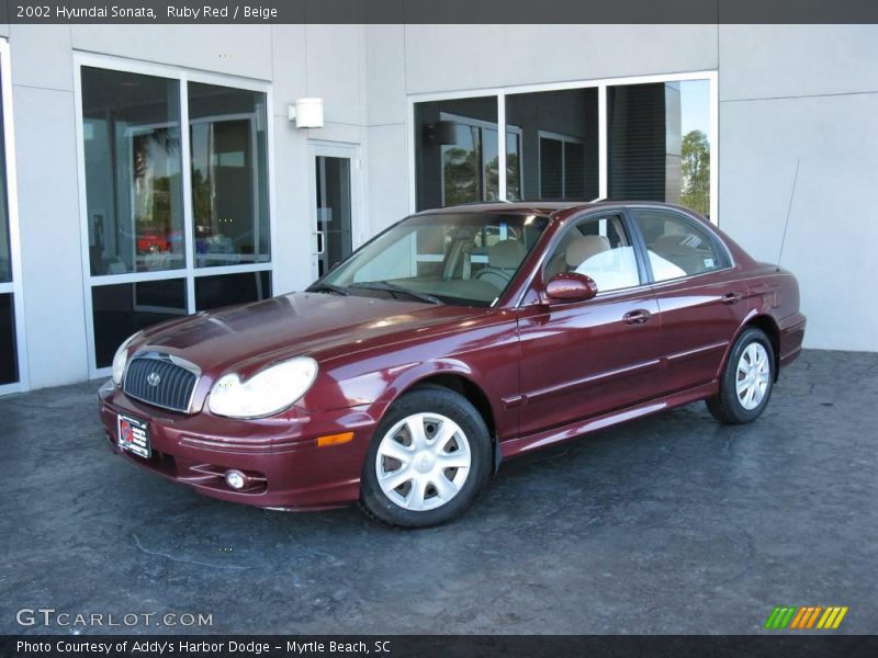 Ruby Red / Beige 2002 Hyundai Sonata