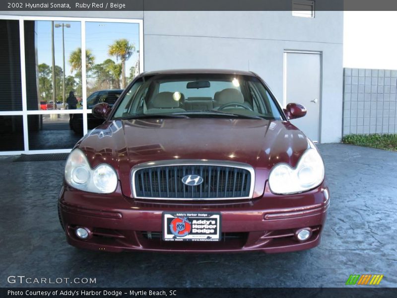 Ruby Red / Beige 2002 Hyundai Sonata