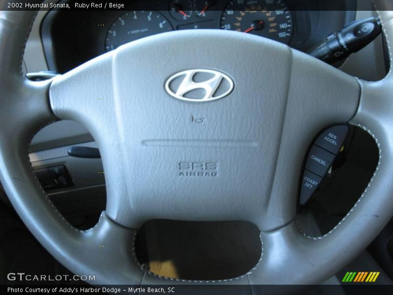 Ruby Red / Beige 2002 Hyundai Sonata