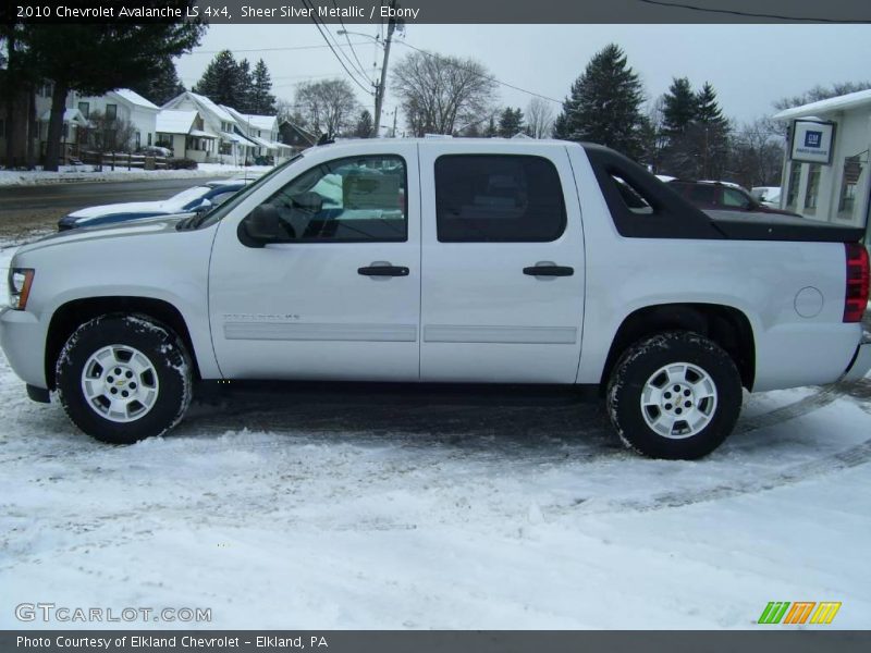 Sheer Silver Metallic / Ebony 2010 Chevrolet Avalanche LS 4x4