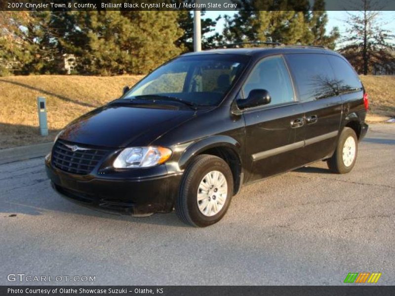Brilliant Black Crystal Pearl / Medium Slate Gray 2007 Chrysler Town & Country