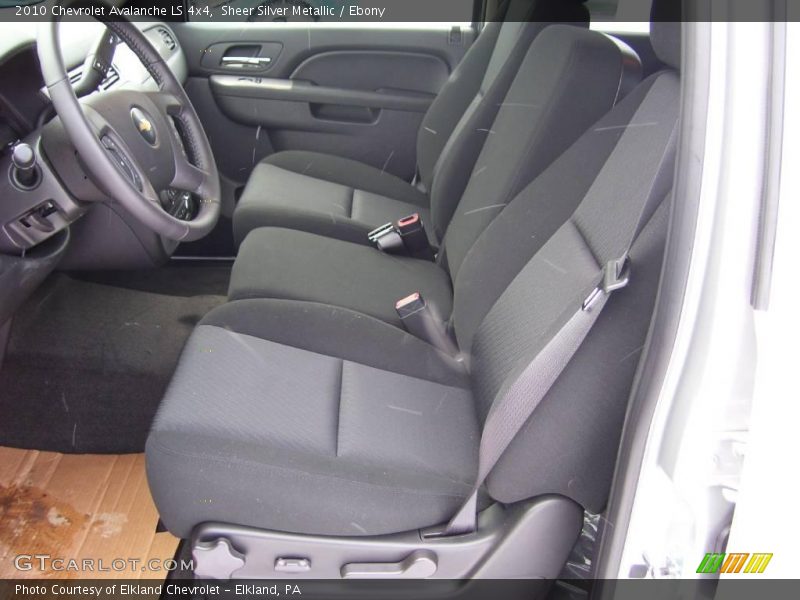 Sheer Silver Metallic / Ebony 2010 Chevrolet Avalanche LS 4x4