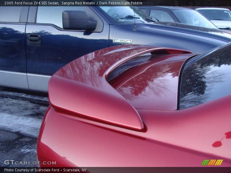 Sangria Red Metallic / Dark Pebble/Light Pebble 2005 Ford Focus ZX4 SES Sedan