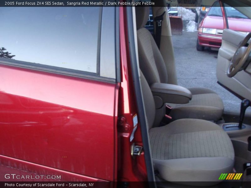 Sangria Red Metallic / Dark Pebble/Light Pebble 2005 Ford Focus ZX4 SES Sedan