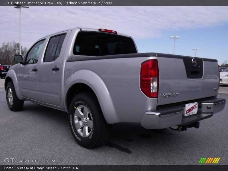 Radiant Silver Metallic / Steel 2010 Nissan Frontier SE Crew Cab