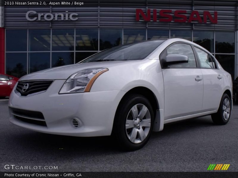 Aspen White / Beige 2010 Nissan Sentra 2.0