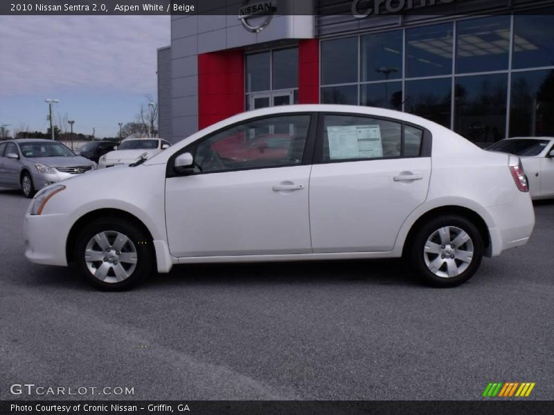 Aspen White / Beige 2010 Nissan Sentra 2.0