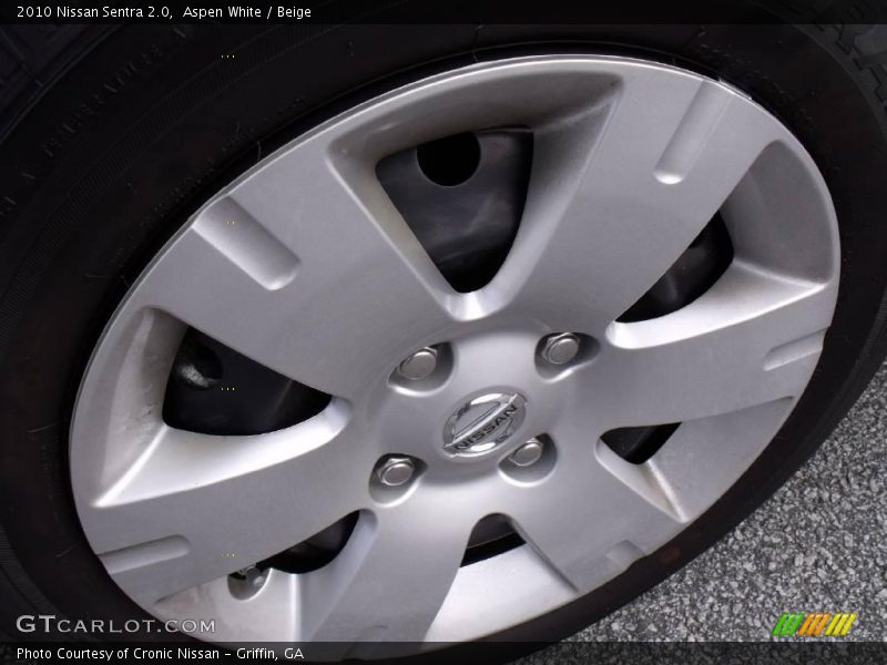 Aspen White / Beige 2010 Nissan Sentra 2.0