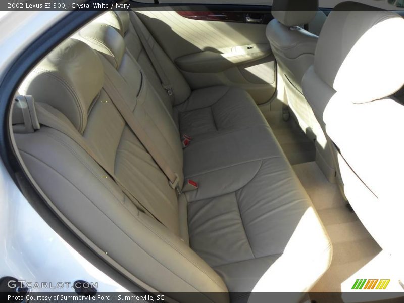 Crystal White / Ivory 2002 Lexus ES 300