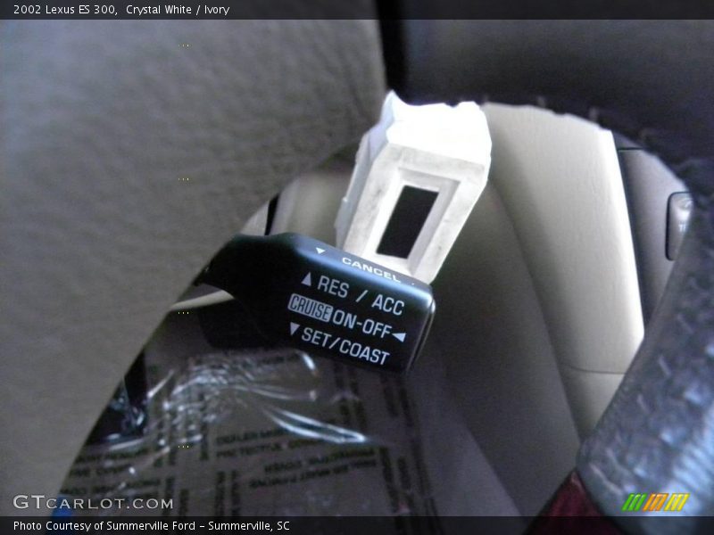 Crystal White / Ivory 2002 Lexus ES 300