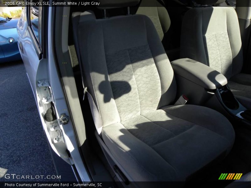 Summit White / Light Gray 2006 GMC Envoy XL SLE
