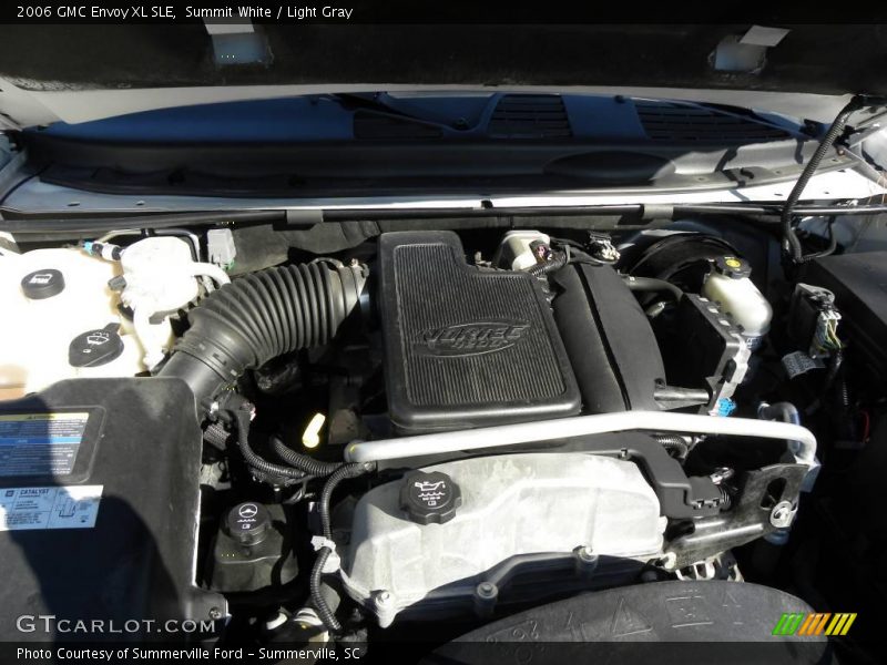 Summit White / Light Gray 2006 GMC Envoy XL SLE
