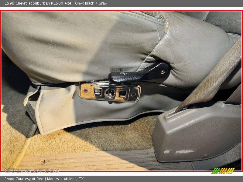 Onyx Black / Gray 1998 Chevrolet Suburban K1500 4x4