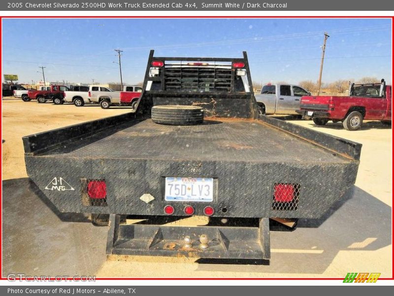 Summit White / Dark Charcoal 2005 Chevrolet Silverado 2500HD Work Truck Extended Cab 4x4