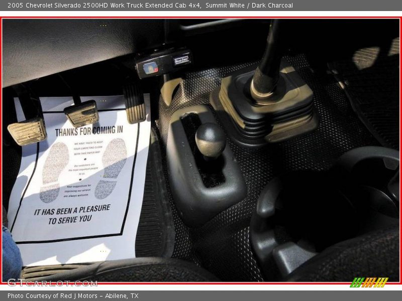 Summit White / Dark Charcoal 2005 Chevrolet Silverado 2500HD Work Truck Extended Cab 4x4