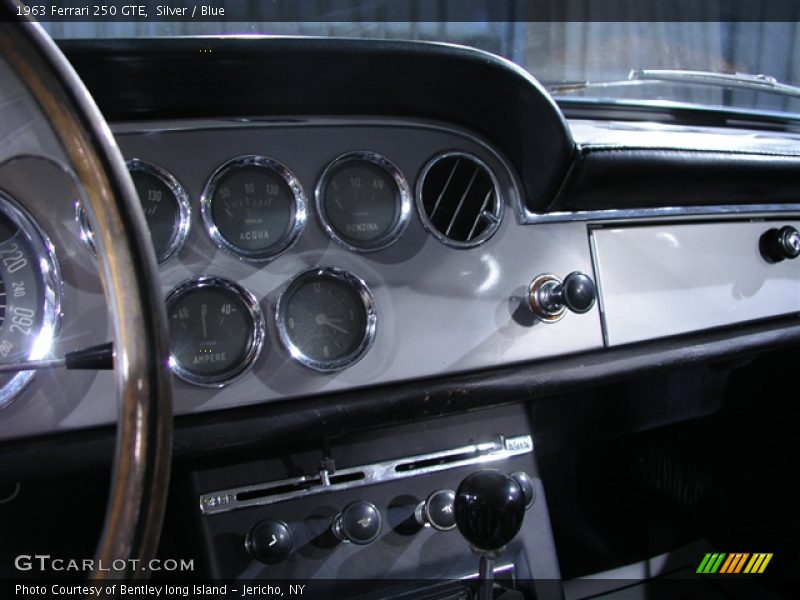 Controls of 1963 250 GTE 