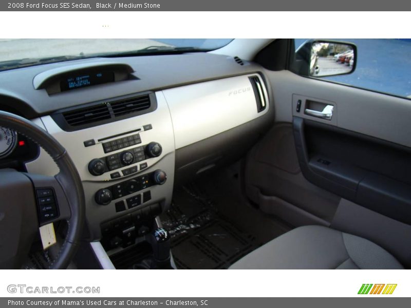 Black / Medium Stone 2008 Ford Focus SES Sedan