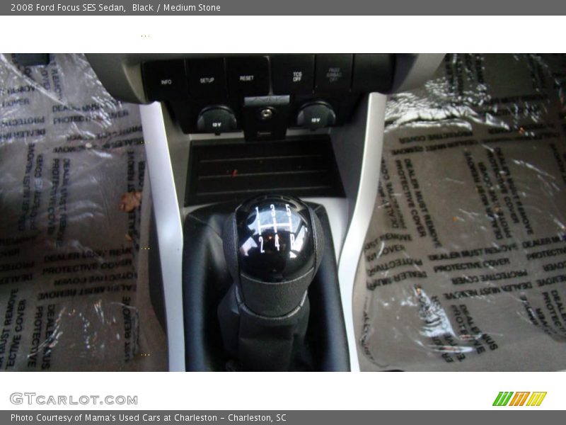 Black / Medium Stone 2008 Ford Focus SES Sedan
