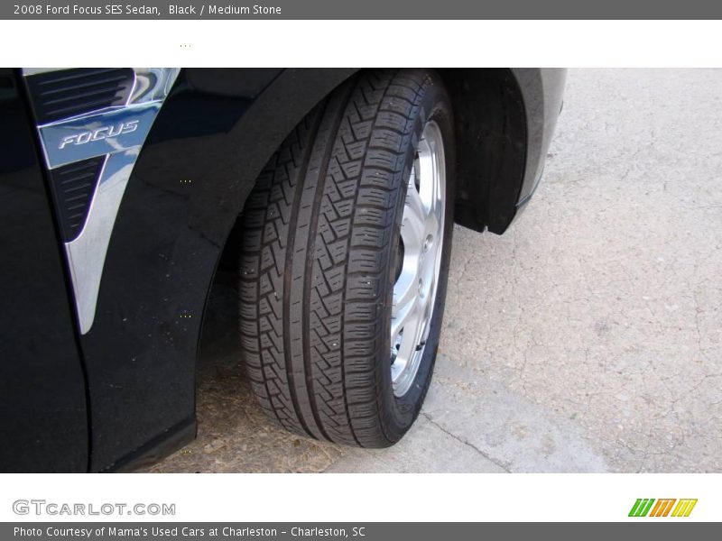 Black / Medium Stone 2008 Ford Focus SES Sedan