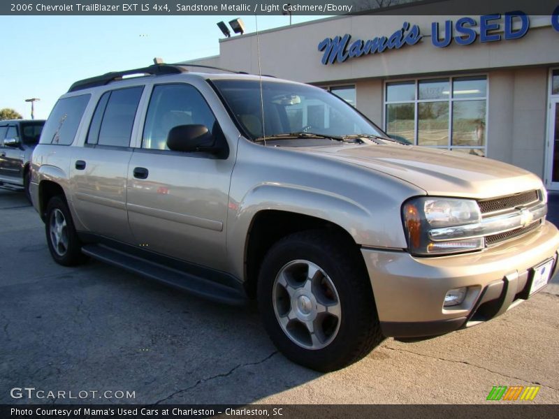Sandstone Metallic / Light Cashmere/Ebony 2006 Chevrolet TrailBlazer EXT LS 4x4