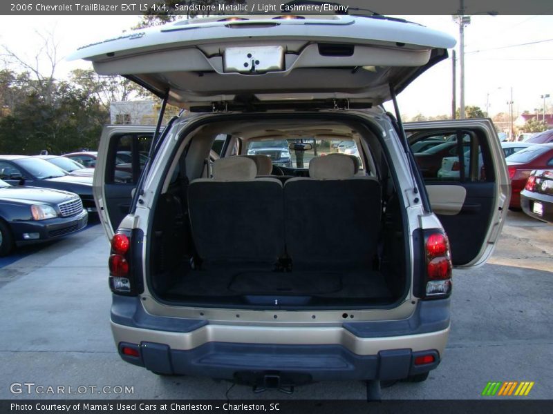 Sandstone Metallic / Light Cashmere/Ebony 2006 Chevrolet TrailBlazer EXT LS 4x4