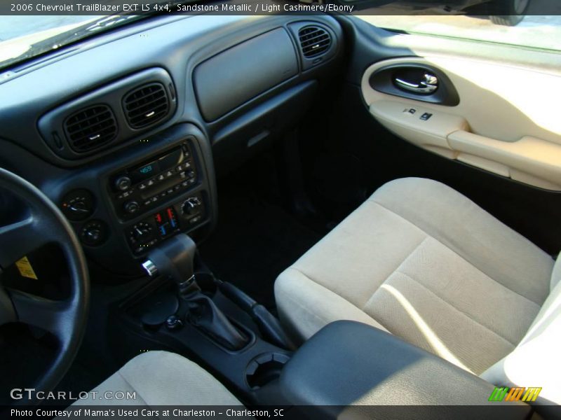 Sandstone Metallic / Light Cashmere/Ebony 2006 Chevrolet TrailBlazer EXT LS 4x4