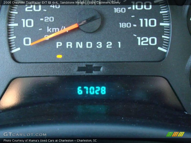Sandstone Metallic / Light Cashmere/Ebony 2006 Chevrolet TrailBlazer EXT LS 4x4