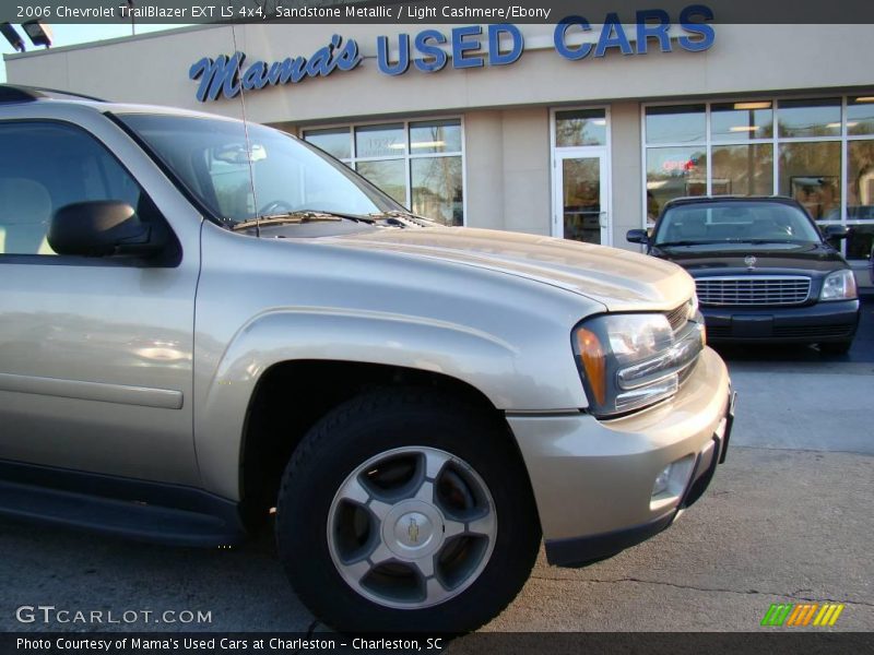 Sandstone Metallic / Light Cashmere/Ebony 2006 Chevrolet TrailBlazer EXT LS 4x4
