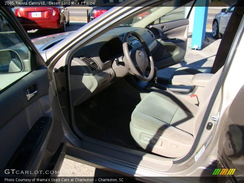 Desert Sand Mica / Taupe 2005 Toyota Camry LE