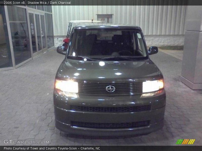 Shadow Mica / Dark Charcoal 2006 Scion xB