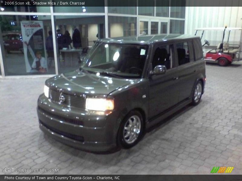 Shadow Mica / Dark Charcoal 2006 Scion xB