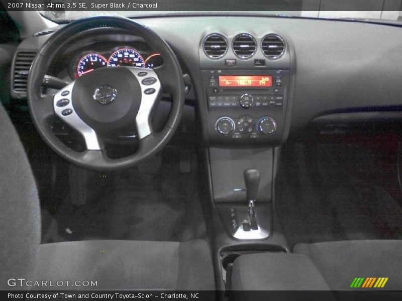 Super Black / Charcoal 2007 Nissan Altima 3.5 SE