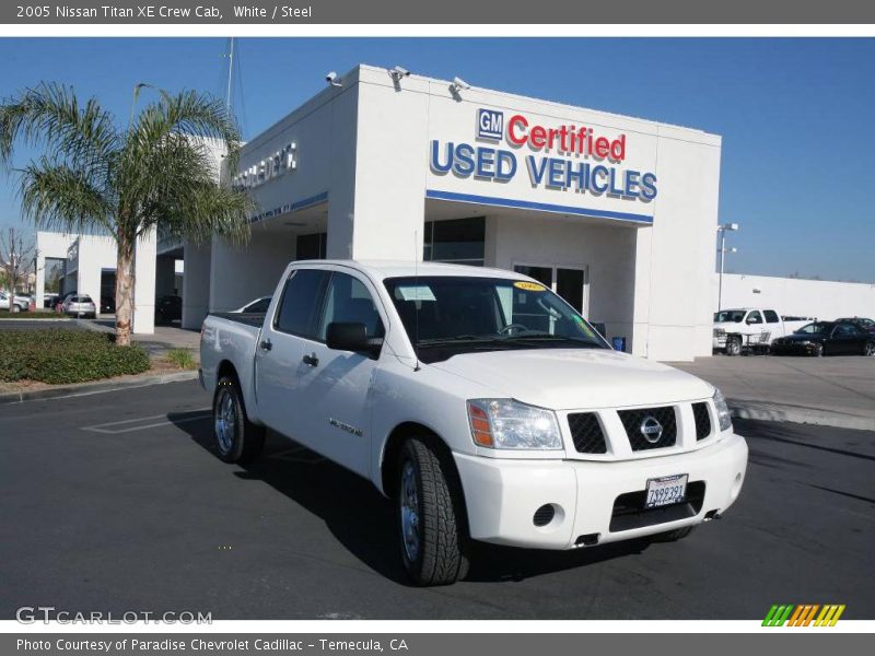 White / Steel 2005 Nissan Titan XE Crew Cab