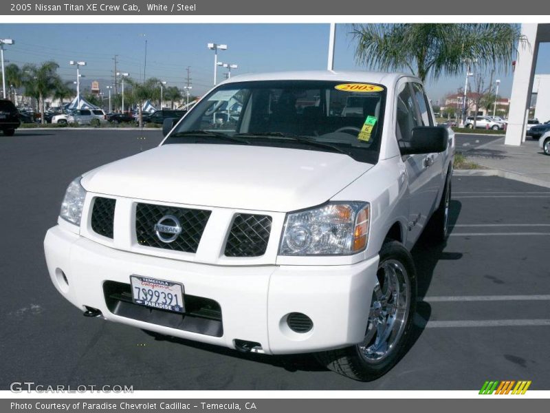 White / Steel 2005 Nissan Titan XE Crew Cab