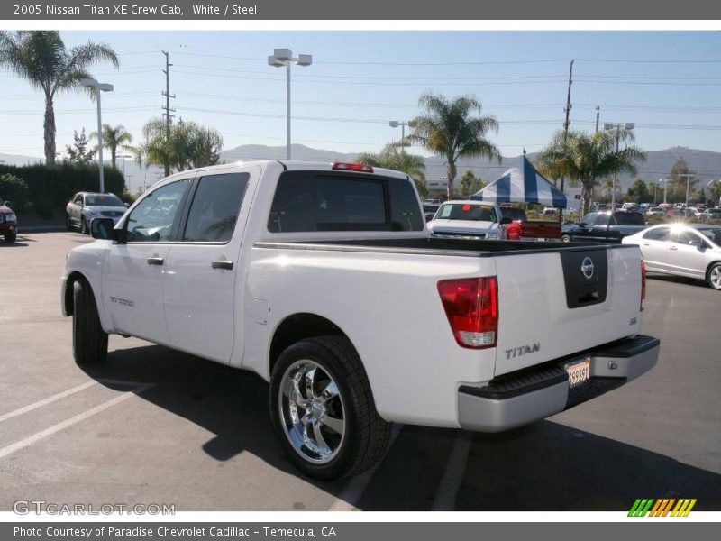 White / Steel 2005 Nissan Titan XE Crew Cab