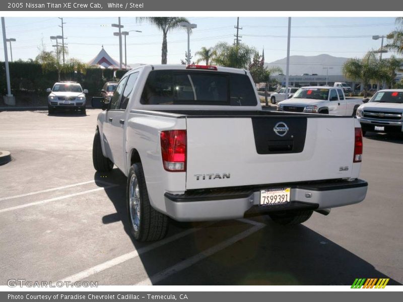 White / Steel 2005 Nissan Titan XE Crew Cab