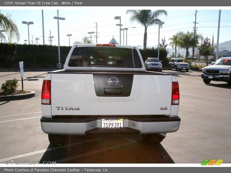 White / Steel 2005 Nissan Titan XE Crew Cab