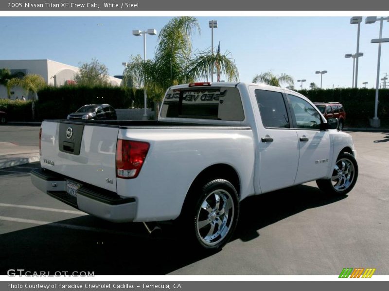 White / Steel 2005 Nissan Titan XE Crew Cab