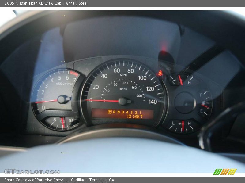 White / Steel 2005 Nissan Titan XE Crew Cab