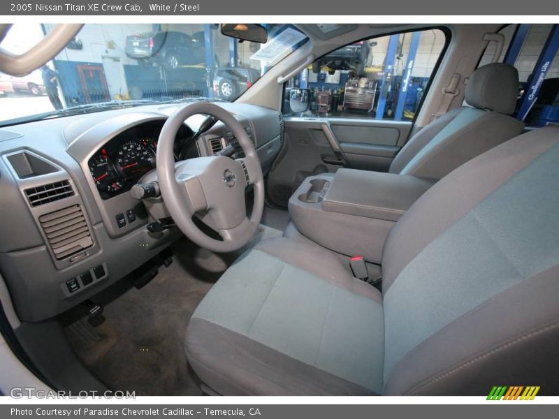 White / Steel 2005 Nissan Titan XE Crew Cab