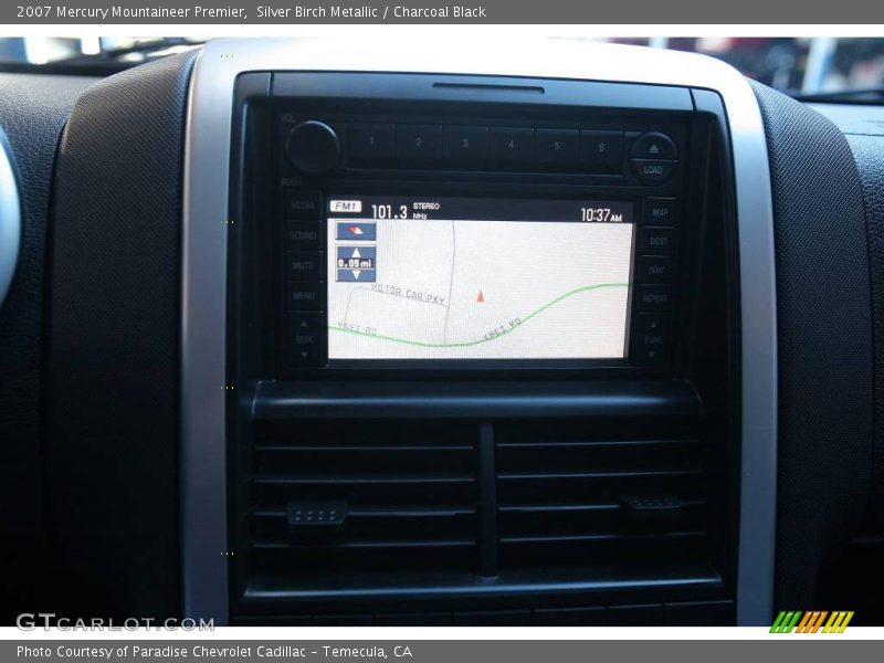 Silver Birch Metallic / Charcoal Black 2007 Mercury Mountaineer Premier