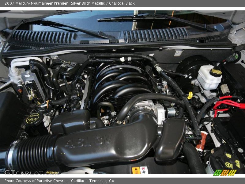 Silver Birch Metallic / Charcoal Black 2007 Mercury Mountaineer Premier